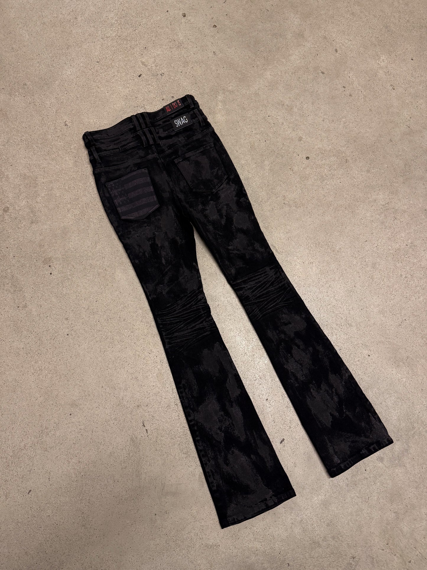 Darkness Jeans